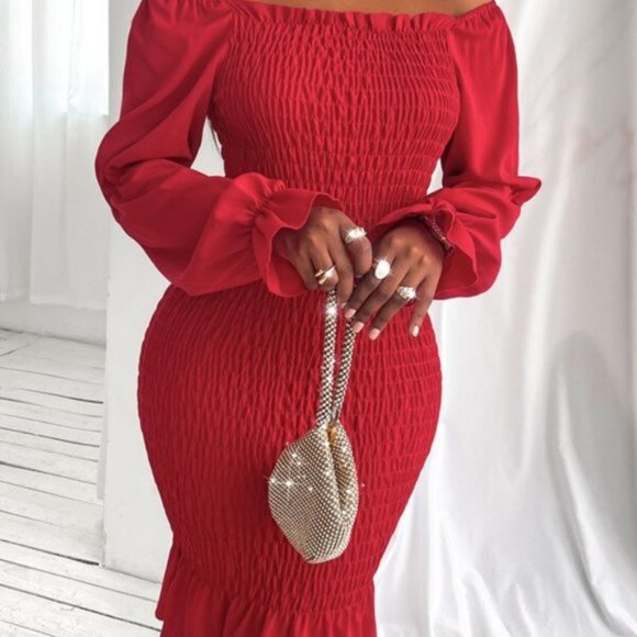 Stunning Red Off shoulder bodycon Dress - Picture 5 of 8